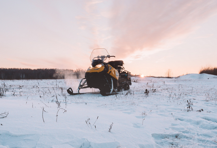 Tips on What to Wear for Snowmobile Trail Riding